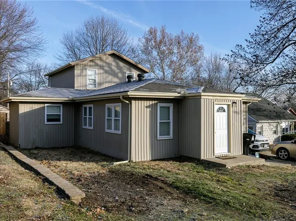 1006 E South Ave, Independence, MO 64050