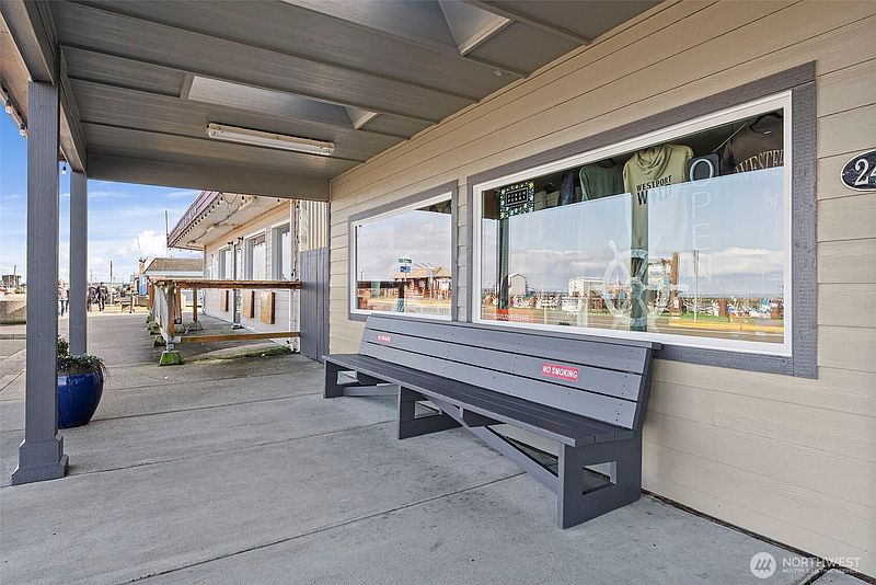 5th image of 2411 Westhaven Drive