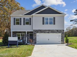 1562 Eloise Mae Ln, Knoxville, TN 37931