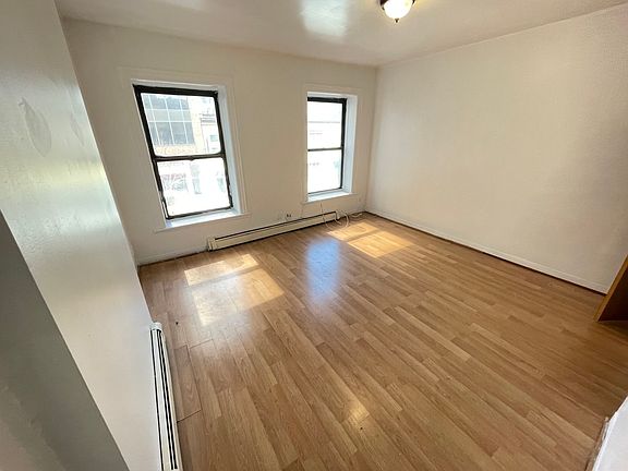4th image of 52 W 125th St APT 3F