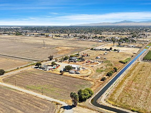 4th image of 20565 S Corral Hollow Rd