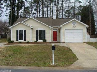 3409 Argyle Ln, Greensboro, NC 27406