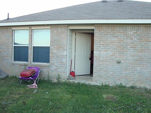 5th image of 10517 Many Oaks Dr