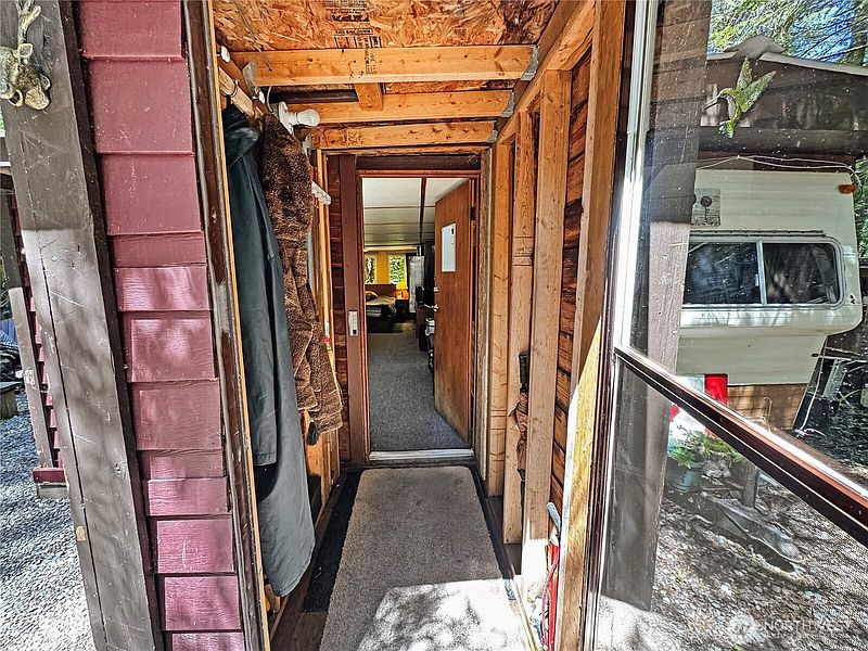 3rd image of 92 1 Goldrush Road