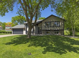 6808 Stratford Ct, Woodbury, MN 55125