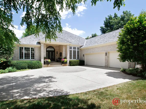29031 N Cleek Ct, Mundelein, IL 60060