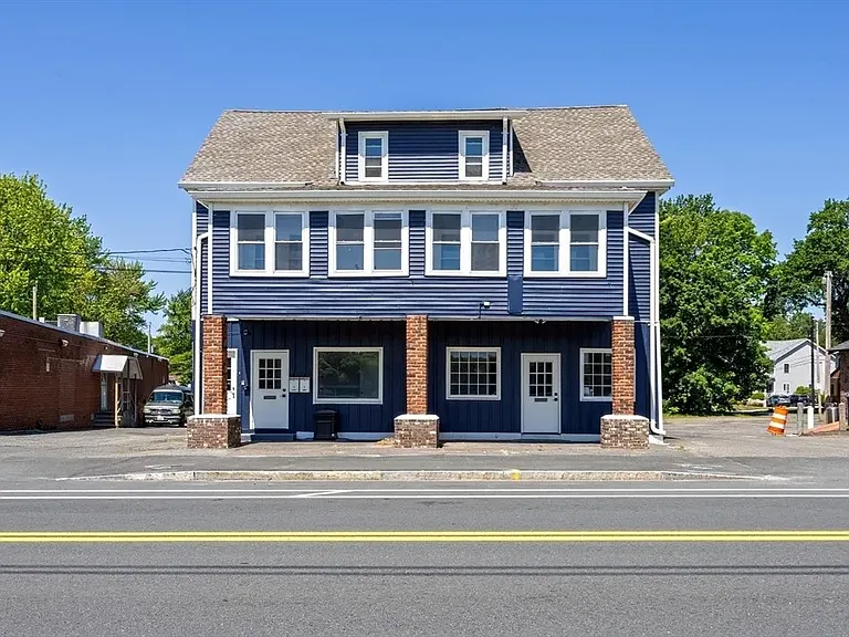 318 Newton St #1 — Photo 3