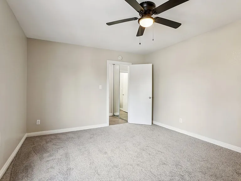 Seashore Apartment Homes — Photo 18
