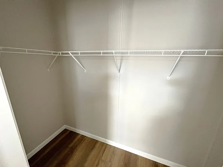 1029 Mayapple Ln #1029E — Photo 18