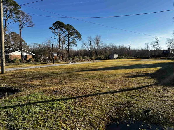 5851 Grand Caillou Rd, Houma, LA 70363