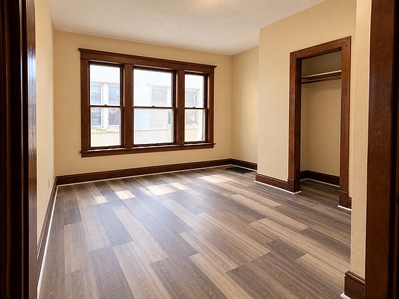 4th image of 624 W 3rd St #A
