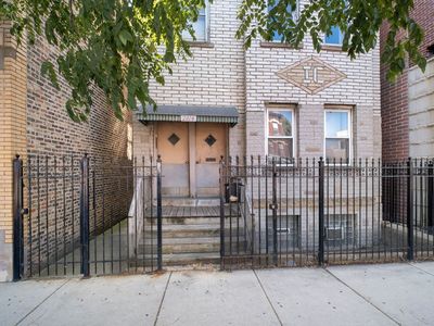 2014 N Western Ave, Chicago, IL, 60647