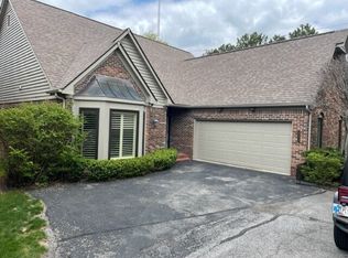 9576 Huntington Ln, Indianapolis, IN 46260