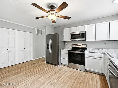 6900 Heavrin Ave — Photo 3