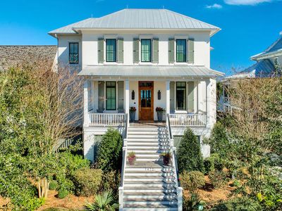 1422 Smythe St, Charleston, SC, 29492