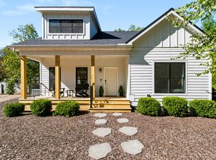 16325 Stones Throw Ln, Union Pier, MI 49129