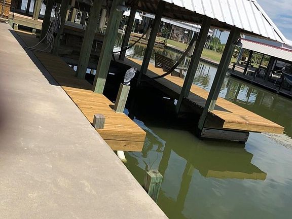 5th image of 1120 Island Blvd