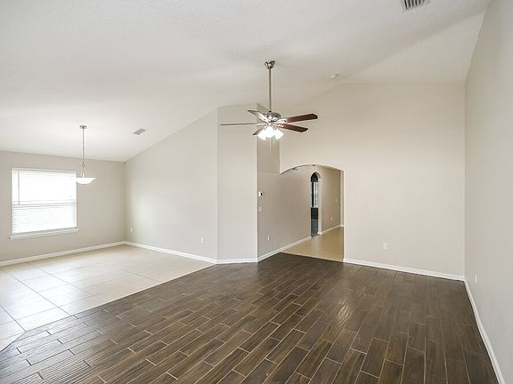 3rd image of 3258 Hidden Meadows Ct