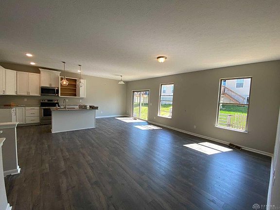 3rd image of 2126 Pine Valley Dr
