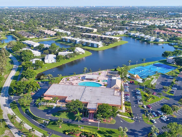 15234 Lakes Of Delray Blvd #276 — Photo 26