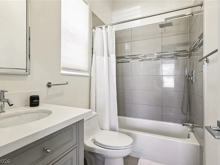 1721 Choice Hills Dr — Photo 33
