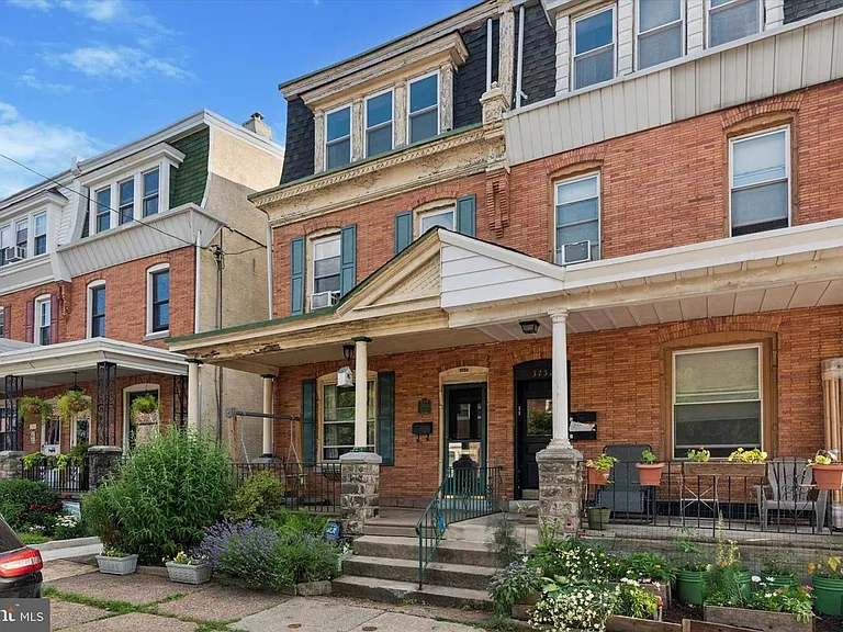 3750 Manayunk Ave — Photo 2