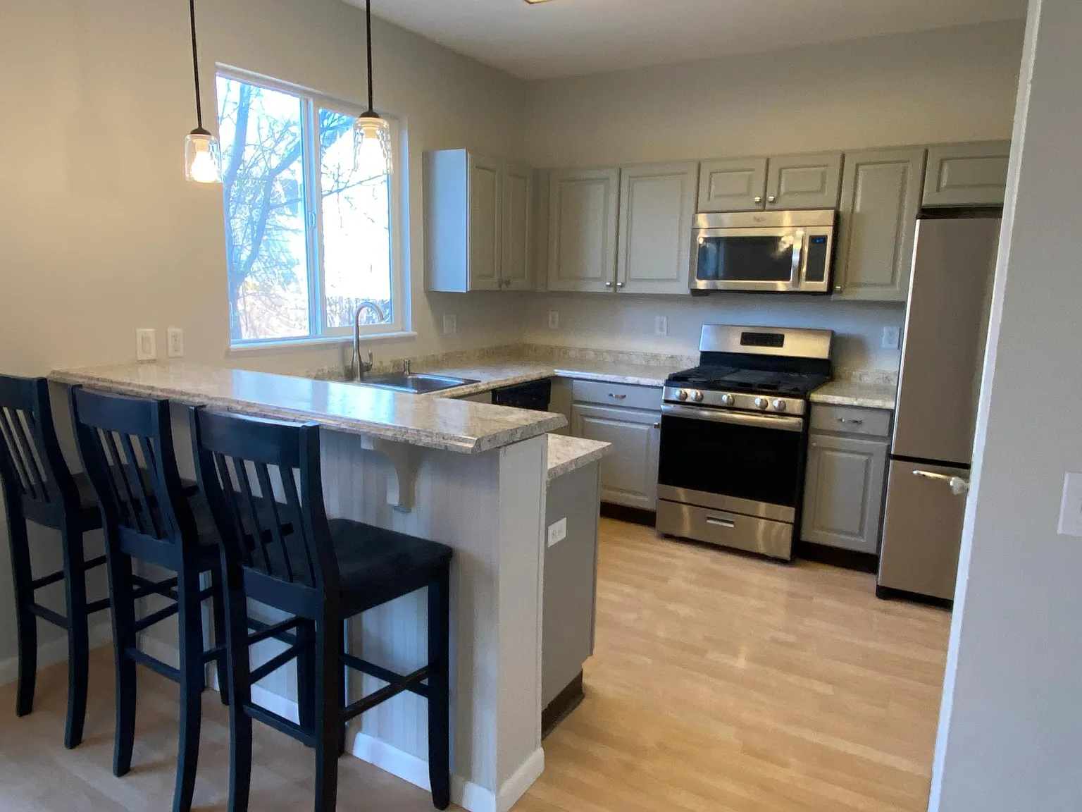7220 Riverbay Grove — Photo 4