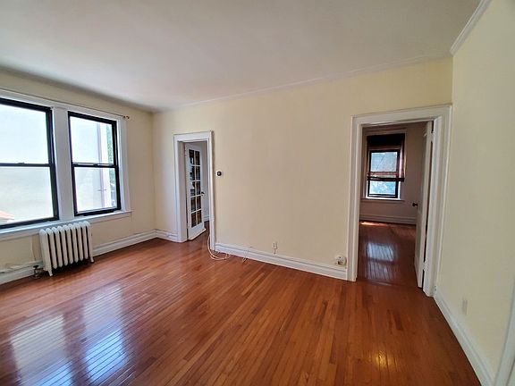 5th image of 32-32 33rd St #Af