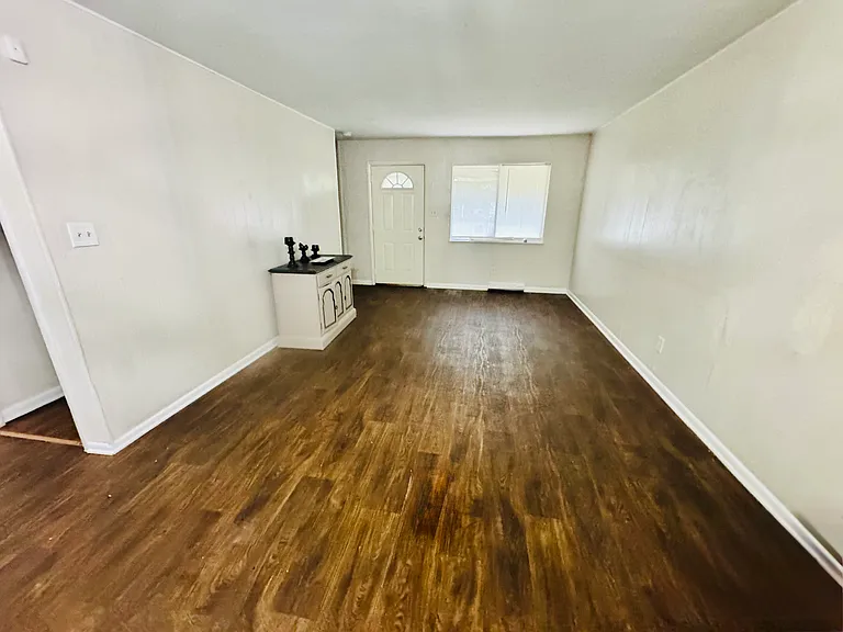 310 Athens St — Photo 9