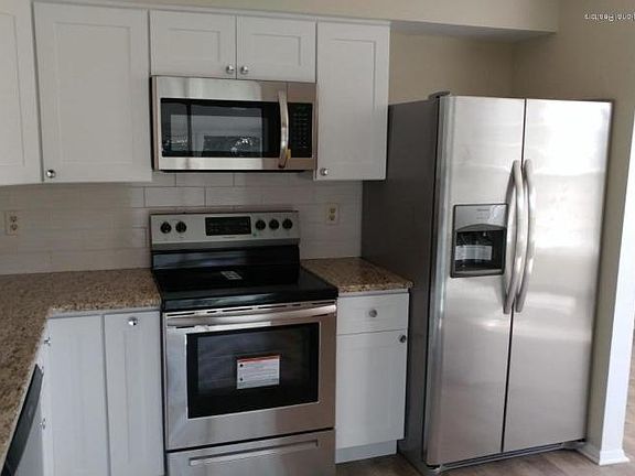 4th image of 11A Ardsley Ave #64