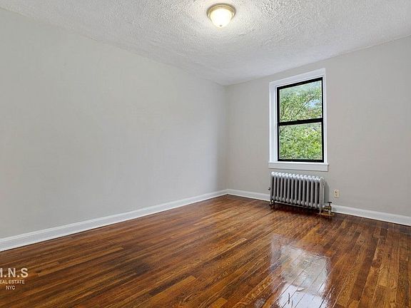 4th image of 43-38 47th St #Aa44