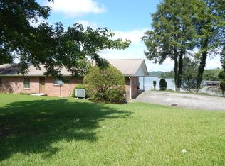 3552 Light Pink Rd, Louisville, TN 37777