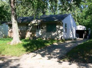 1820 Brownfield Rd, Rockford, IL 61108