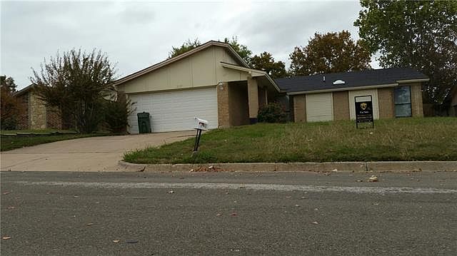 1st image of 917 W Embercrest Dr