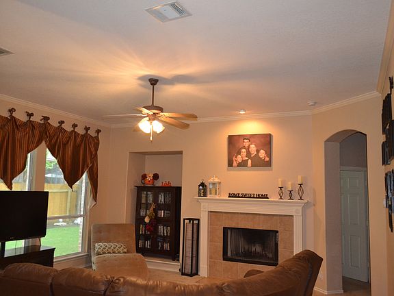 3rd image of 491 Cedar Brg