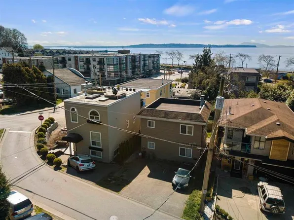 14788 Gordon Ave, White Rock, BC V4B 2A7