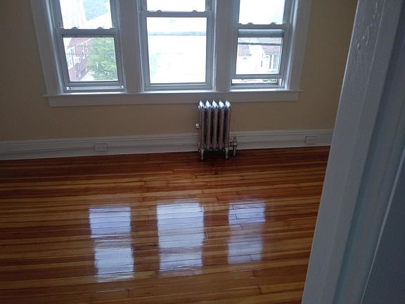 2nd image of 10935 216th St