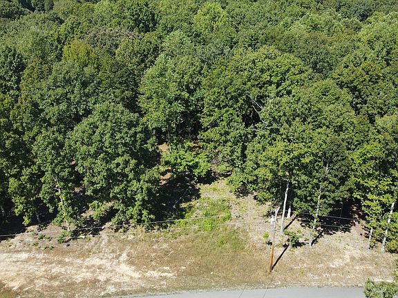 3rd image of 2770 Mayne Trace Rd