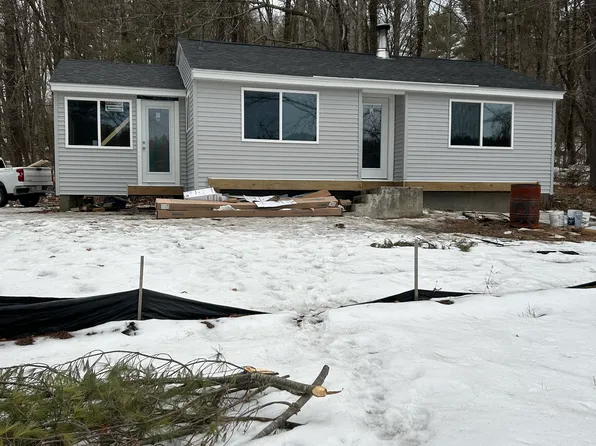 154 Glen Echo Shore Rd, Charlton, MA 01507