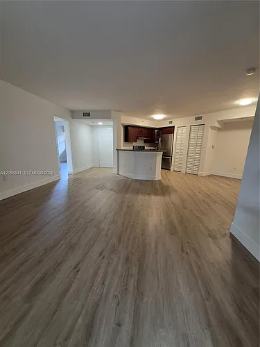 771 N Pine Island Rd #106 Photo 1