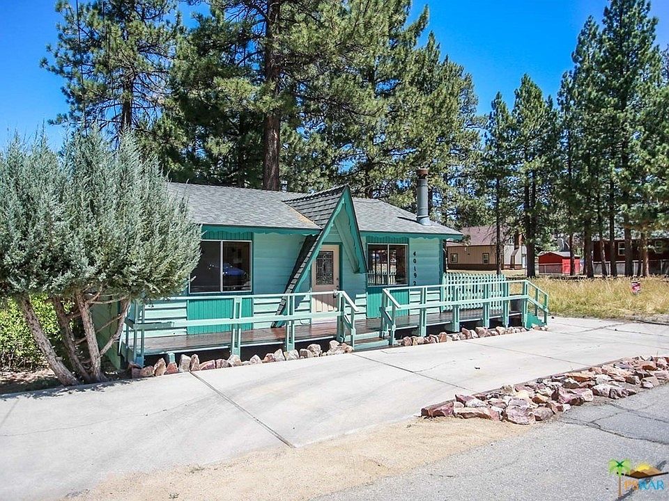 1st image of 40192 Guinan Ln