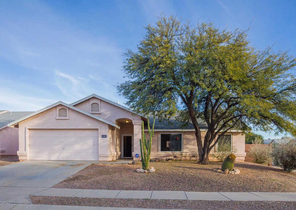 1st image of 9492 E Caldwell Dr
