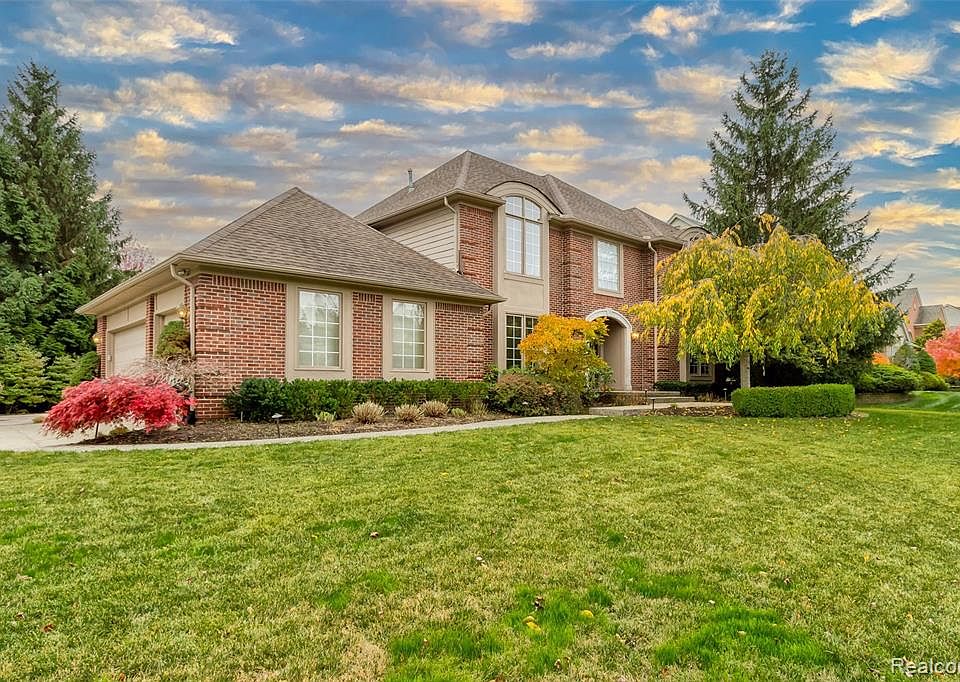 75 Millstone Dr, Troy, MI 48084 Zillow