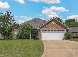 5509 Meadowsweet Cir, Bossier City, LA 71112