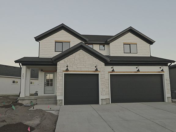 2nd image of 257 S Chardonnay Cir