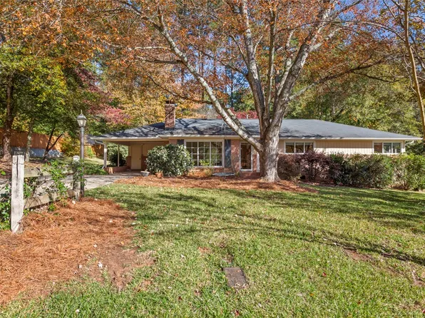 105 Lloyd St, Seneca, SC 29678