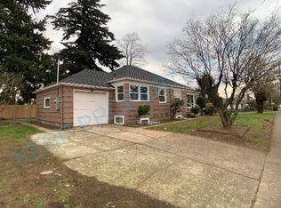 2250 SE 122nd Ave, Portland, OR 97233
