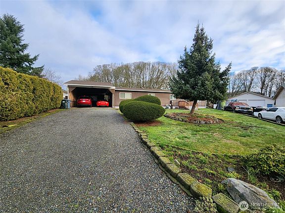2nd image of 505 203rd Street Ct E