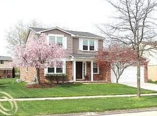 6663 Marshall St, Canton, MI 48187