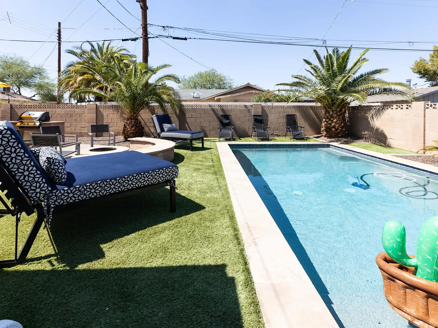 4 bed, 1800 sqft, $5,900 — Photo 2